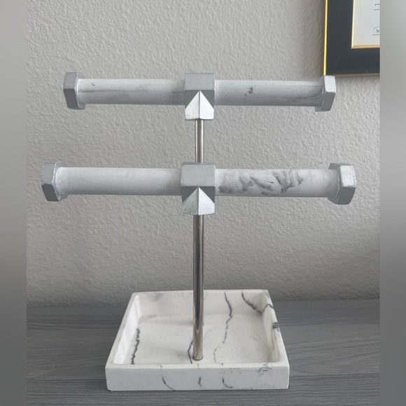 Accessories - Marble Jewelry Stand